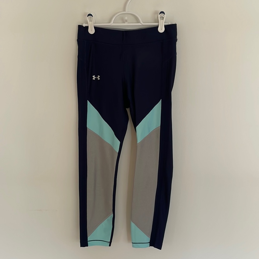 Under Armour Cropped Leggings